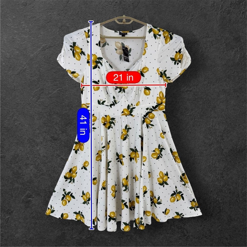 Torrid Lemon Print Dress Size 1 White Fit Flare V Neck Sundress NWT - Picture 5 of 7